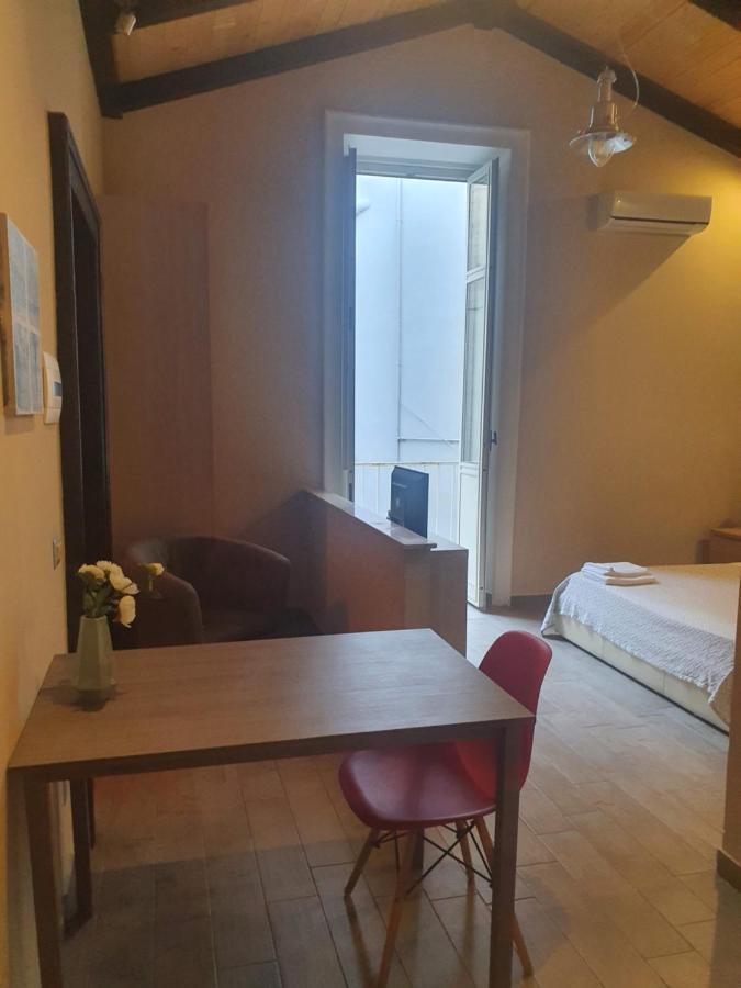 Emyjo Central B&B 나폴리 외부 사진