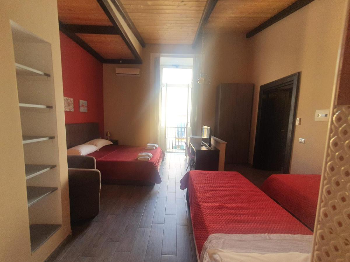 Emyjo Central B&B 나폴리 외부 사진