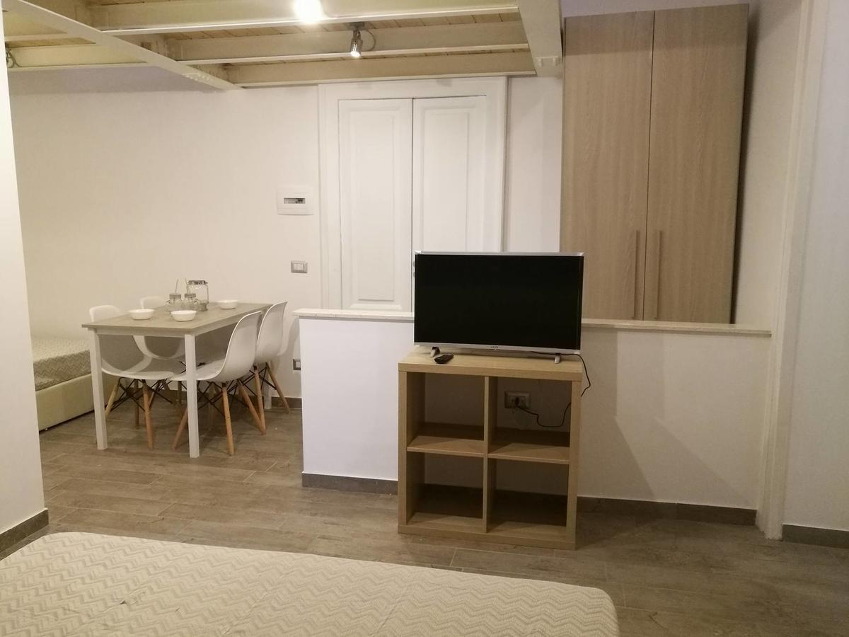 Emyjo Central B&B 나폴리 외부 사진